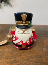 Load image into Gallery viewer, Nutcracker sweet