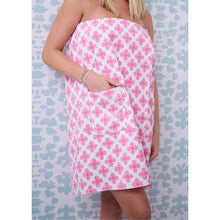 Load image into Gallery viewer, Laura Park Brushstrokes Pink Bath Wrap