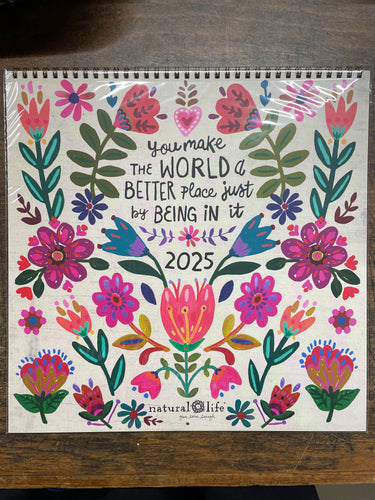 Natural life 2025 calendar