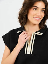 Load image into Gallery viewer, Mary Square Two Piece Porter Set Black