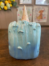 Load image into Gallery viewer, Jim shore surfing gnome