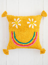 Load image into Gallery viewer, Natural Life Smiley Pillow