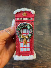 Load image into Gallery viewer, Jim shore telephone booth ornament