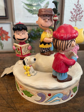 Load image into Gallery viewer, Jim shore Charlie Brown and Friends around Christmas