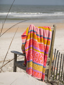 Sayulita Beach Towel Magenta