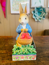 Load image into Gallery viewer, Jim shore “a sweet treat”