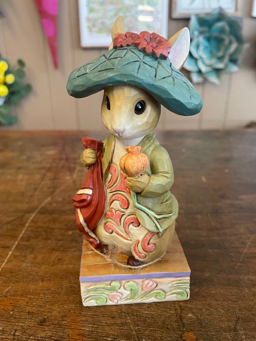 Nibble nibble crunch