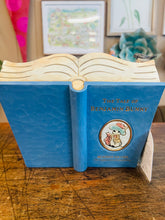 Load image into Gallery viewer, Jim shore “Mr. Mcgregor’s Decoy”