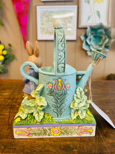 Load image into Gallery viewer, Jim shore “caught in mr. Mcgregor’s garden”