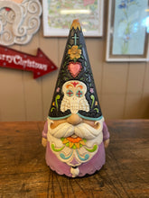 Load image into Gallery viewer, Jim shore “deadicated” gnome